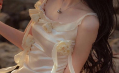 papaya小姐姐,时尚、才艺与生活的完美融合